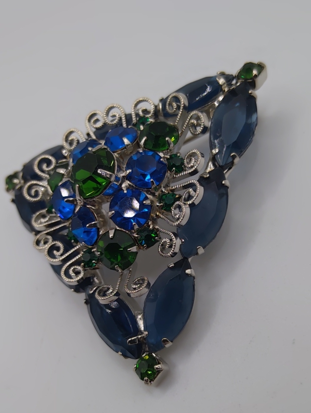 Vintage Blue, Green, and Silver Tone Heart Scroll Brooch - Picture 3 of 4